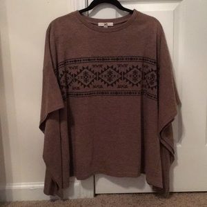 Light brown tribal print one size top.